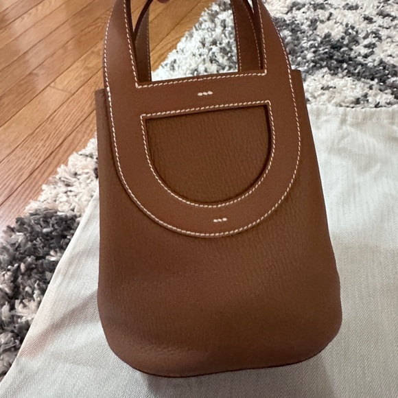 AUTHENTIC BNWT Hermès In-The-Loop 18 – Gold Clemence Leather - Picture 13 of 17